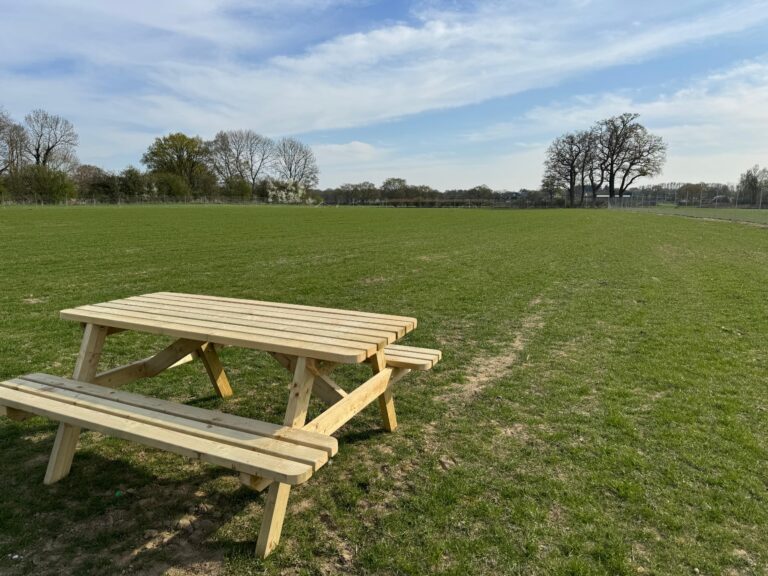 WhatsApp Image 2025 04 08 at 16.39.09 2 768x576