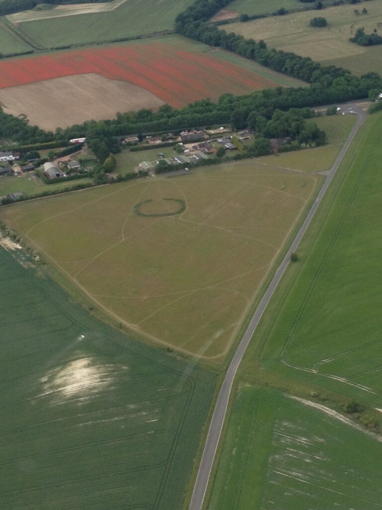 1050 d4791ff77efa1d778b95c6c2e9b08930 1 768x1024