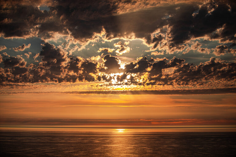 1642 0bb0e2cdb489fd5232f36d50fbe11a79 1 768x512