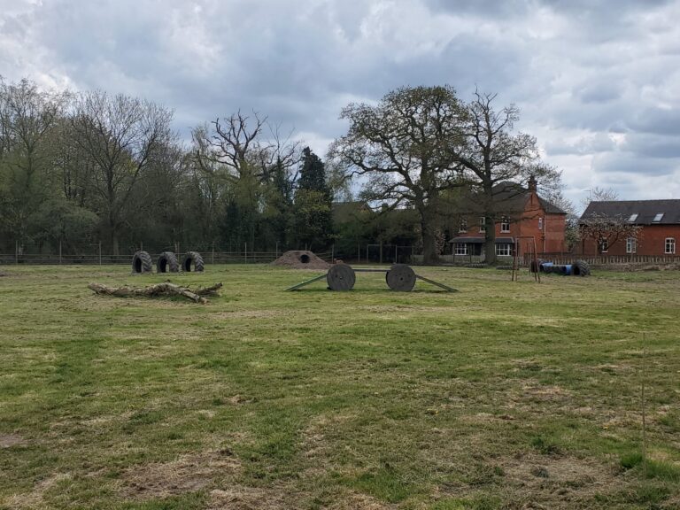 1865 d1ce68e19953df9e2e06e48629c5496a 1 scaled 768x576