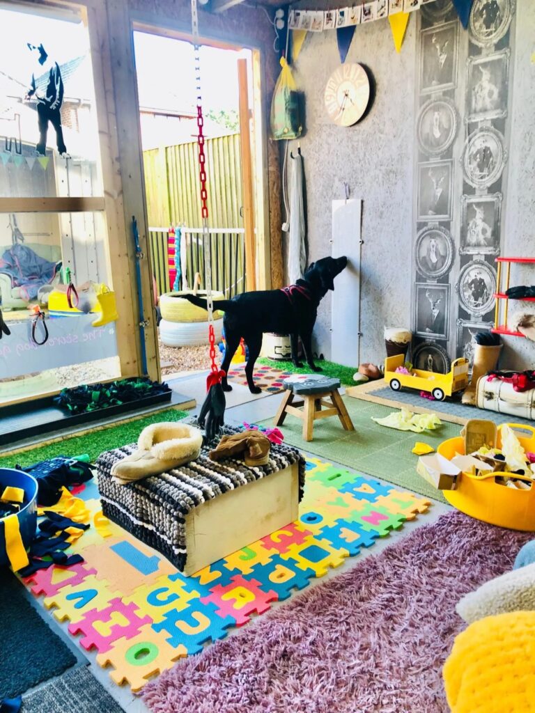 1931 c132b7401c545902254640005a221280 1 768x1024