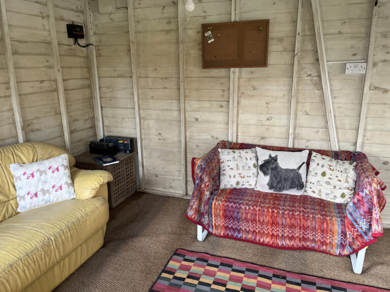 2215 58fe5ce0b383f5cfd89e48bc1462866b 1 768x576