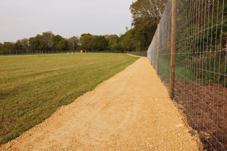6ft high fencing for secure dog walking field 768x512