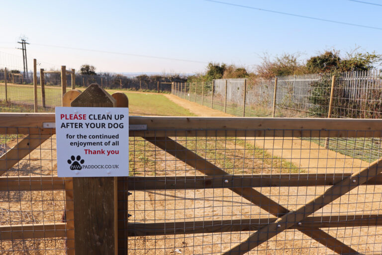 Secure dog walking field at Portsdown Hill 768x512