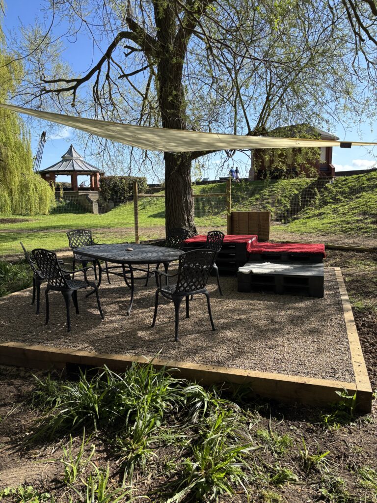 tempImagerpwaf5 768x1024